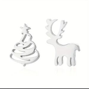 NEW! TIny CHRISTMAS Mismatched stud Earrings